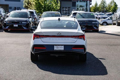 2026 Hyundai ELANTRA Limited