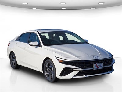 2025 Hyundai ELANTRA Limited