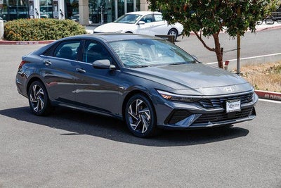 2026 Hyundai ELANTRA Limited