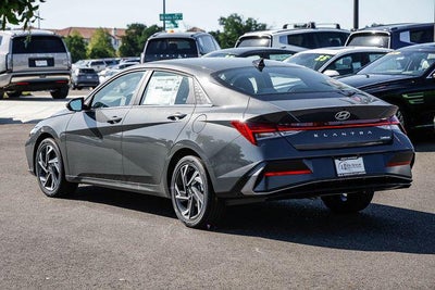 2026 Hyundai ELANTRA Limited