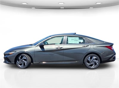 2025 Hyundai ELANTRA Limited