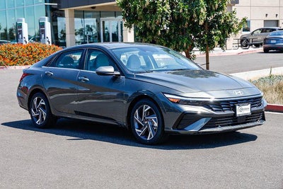 2026 Hyundai ELANTRA Limited