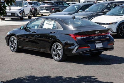2026 Hyundai ELANTRA Limited