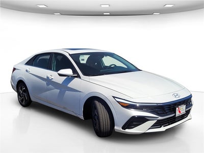 2025 Hyundai ELANTRA SEL Convenience