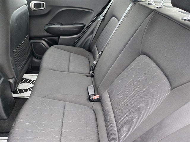 2023 Hyundai VENUE SE