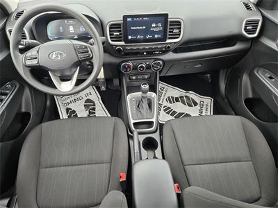 2023 Hyundai VENUE SE