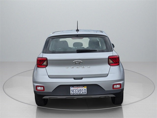 2023 Hyundai VENUE SE