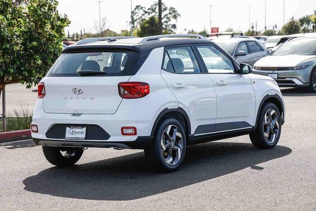 2026 Hyundai VENUE SEL W/Two-Tone Roof