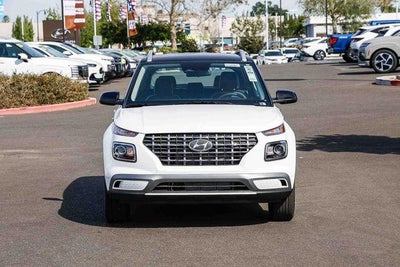 2026 Hyundai VENUE SEL W/Two-Tone Roof