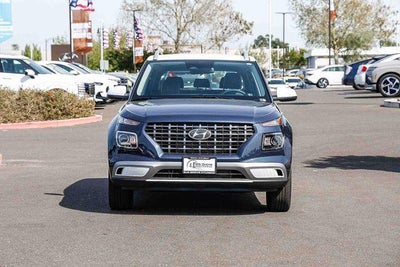 2026 Hyundai VENUE SEL W/Two-Tone Roof