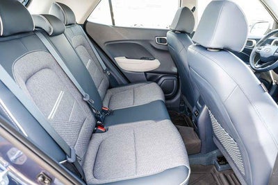 2026 Hyundai VENUE SEL W/Two-Tone Roof