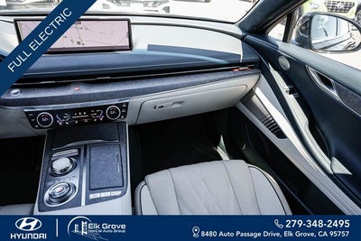 2023 Genesis Electrified G80 Base