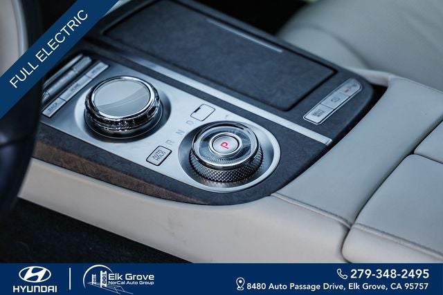 2023 Genesis Electrified G80 Base