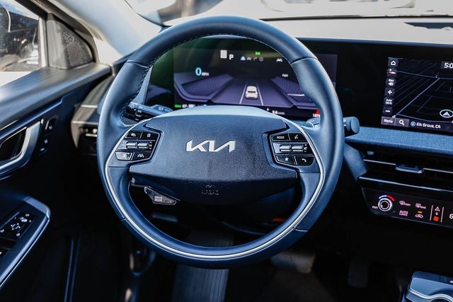 2024 Kia EV6 Light