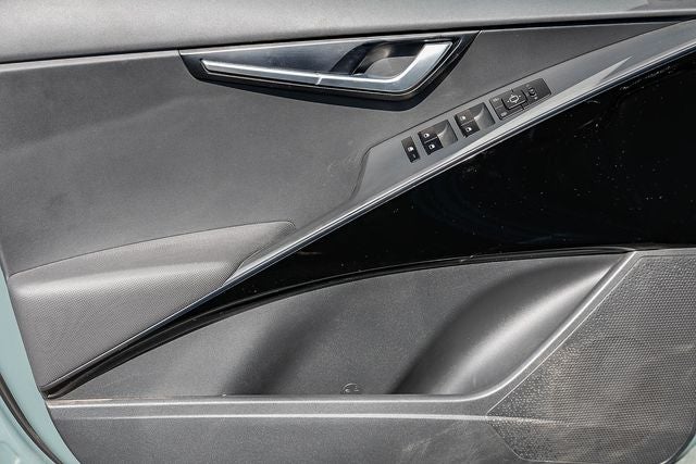 2024 Kia Niro EV Wind
