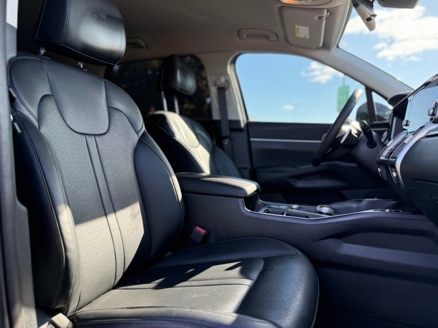 2022 Kia Sorento Hybrid S