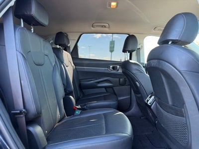 2022 Kia Sorento Hybrid S