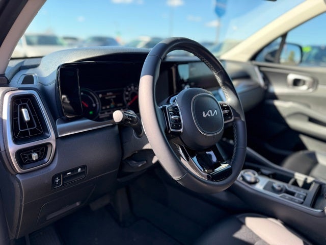 2022 Kia Sorento Hybrid S