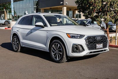 2023 Audi Q5 45 S line Premium quattro