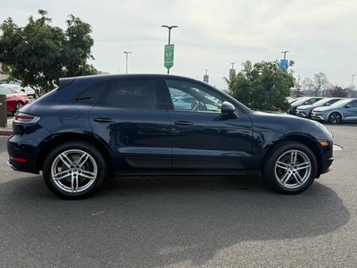 2020 Porsche Macan Base
