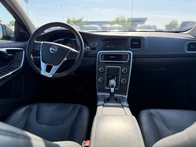 2015 Volvo S60 T5 Platinum