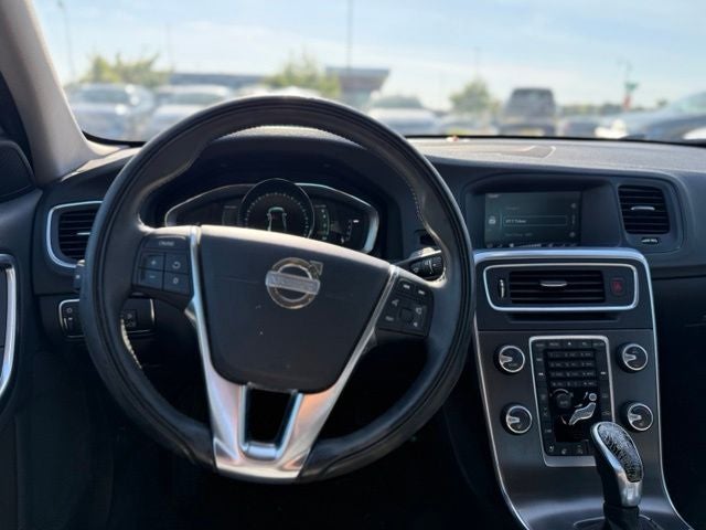 2015 Volvo S60 T5 Platinum
