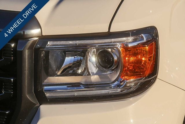 2021 GMC Canyon AT4 w/Leather