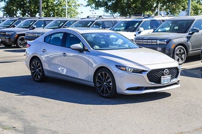 2022 Mazda Mazda3 Premium