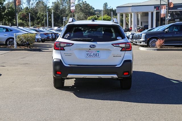 2025 Subaru Outback Touring XT