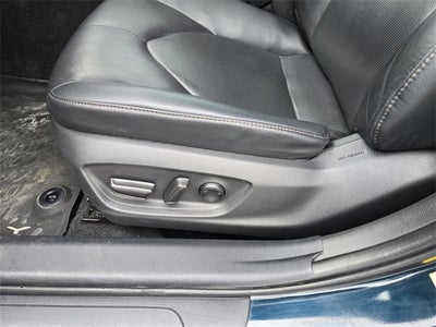 2020 Toyota Camry Hybrid XLE