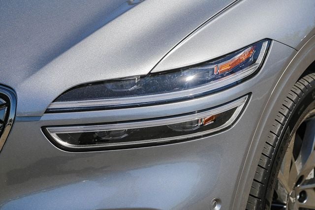 2023 Genesis Electrified GV70 Advanced