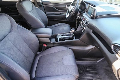 2019 Hyundai SANTA FE SE