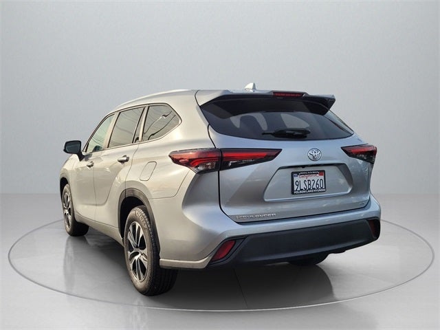 2024 Toyota Highlander XLE