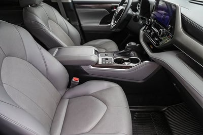 2023 Toyota Highlander Hybrid Limited