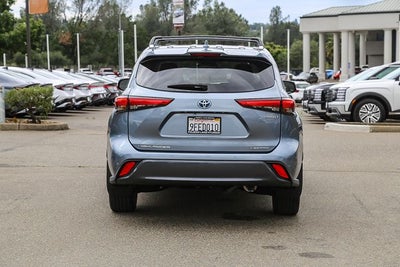 2023 Toyota Highlander Hybrid Limited