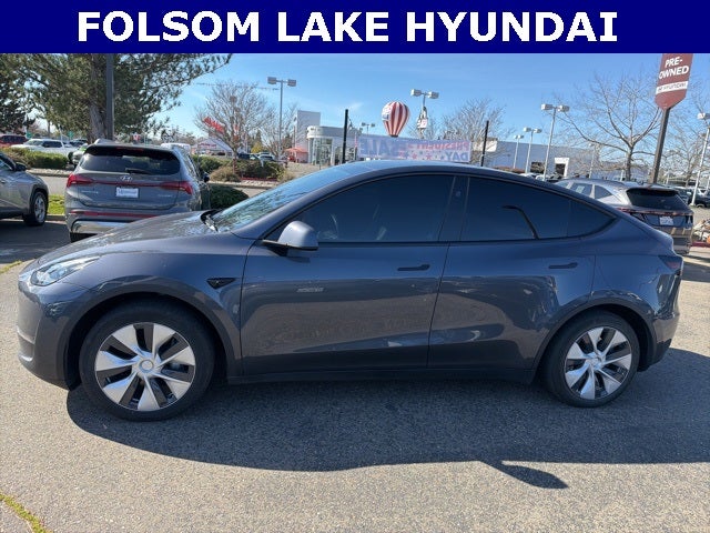 2023 Tesla Model Y Standard Range