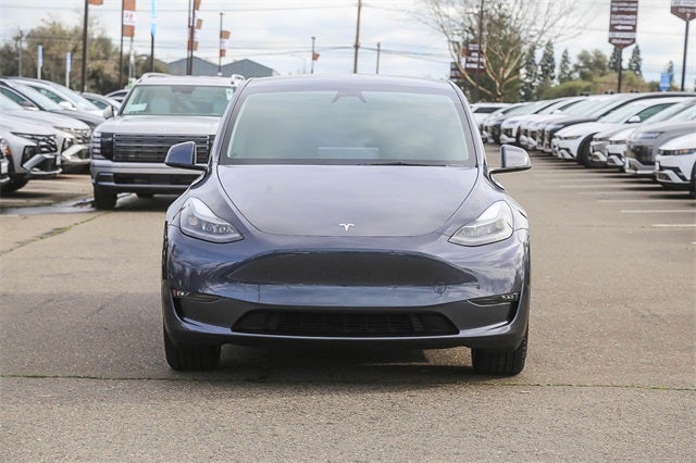 2023 Tesla Model Y Standard Range