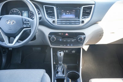 2016 Hyundai TUCSON SE