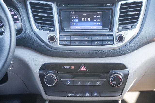 2016 Hyundai TUCSON SE