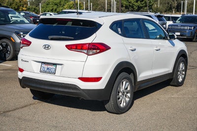 2016 Hyundai TUCSON SE