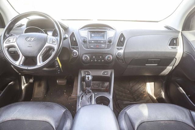 2015 Hyundai TUCSON SE