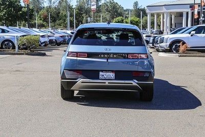 2024 Hyundai IONIQ 5 SE