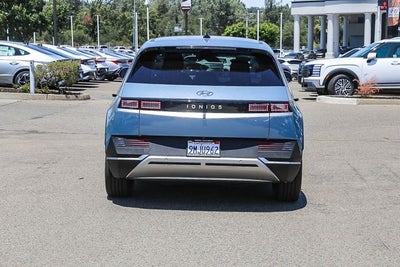 2024 Hyundai IONIQ 5 SEL