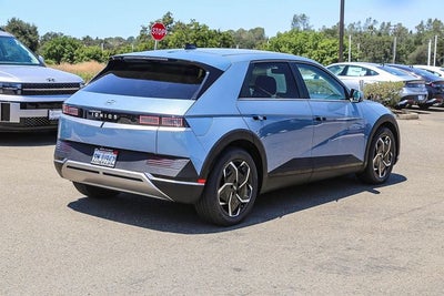 2024 Hyundai IONIQ 5 SEL