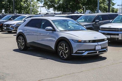2024 Hyundai IONIQ 5 SEL