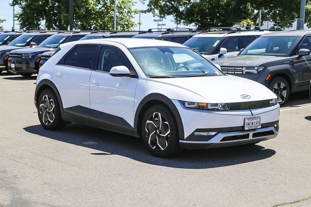 2024 Hyundai IONIQ 5 SEL