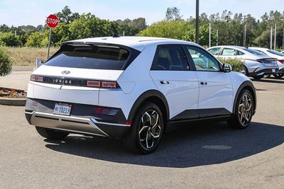 2024 Hyundai IONIQ 5 SEL