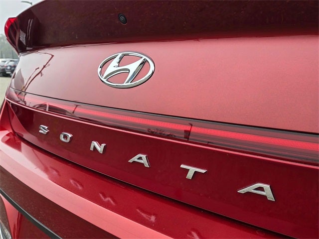 2023 Hyundai SONATA SE