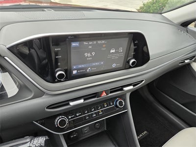 2023 Hyundai SONATA SE