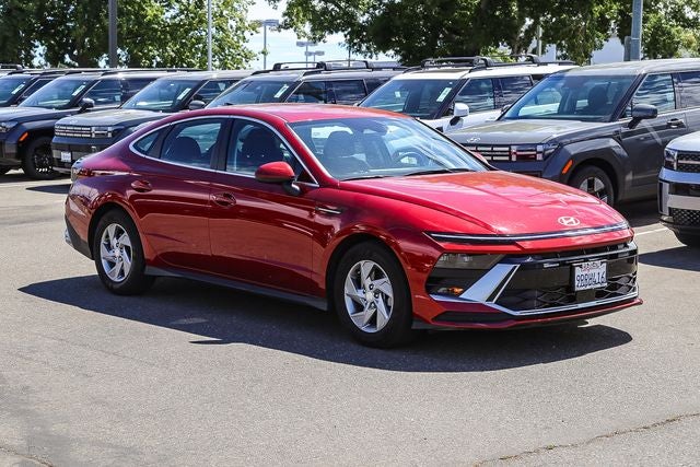 2025 Hyundai SONATA SE